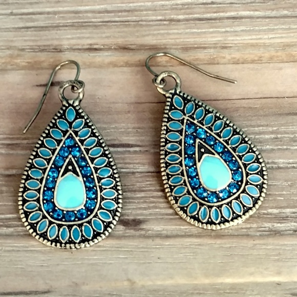 sophia & kate Jewelry - Sophia & Kate enamel and crystal earrings NWT